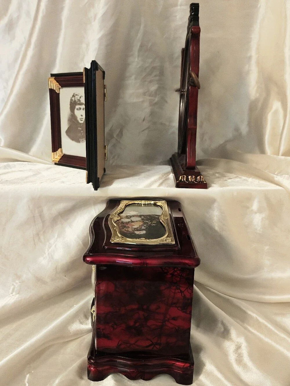 Vintage Mahogany-Style Musical Jewelry Box And Picture Frame Bundle